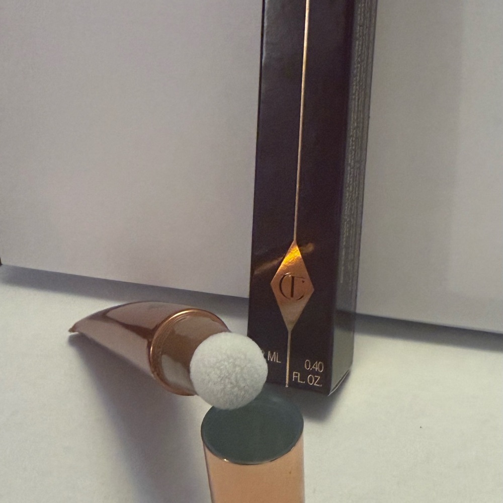 *NIB* Charlotte Tilbury Beauty Light Wand in Spotlight